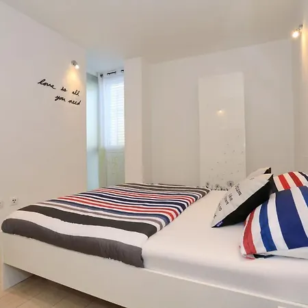Cardo * Zadar
