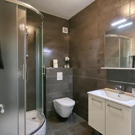 Apartment Cardo *