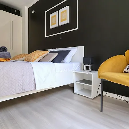 Apartment Cardo